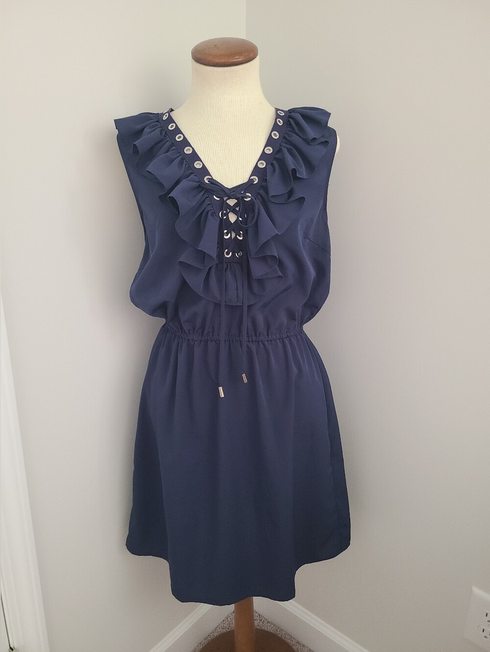 Venus Ruffle Lace Up Mini Dress Women’s Size S Sleeveless Tie Front Navy Blue